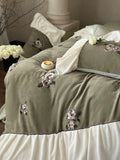 Load image into Gallery viewer, French retro style autumn and winter milk fleece four-piece thermal bed sheet flannel coral fleece double-sided fleece quilt cover bedding