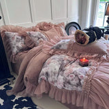 Load image into Gallery viewer, French lace retro premium sense thickened milk fleece four-piece set winter double-sided fleece coral fleece princess style
