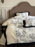 Load image into Gallery viewer, Winter thickened double-sided milk fleece four-piece set French retro warm niche printed quilt cover fleece lace bedding