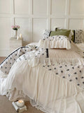 Load image into Gallery viewer, Romantic French rose embroidery cotton long-staple cotton four-piece set cotton lace quilt cover sheets girl bedding