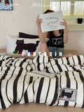 Load image into Gallery viewer, FANTASIA Collection Dream Planet [Meow in Boots] Kitten Striped Cotton Bed Four-piece Cotton Sheet
