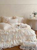 Load image into Gallery viewer, French romantic princess winter thickened milk fleece four-piece girl lace three-dimensional flower quilt cover high-end bedding