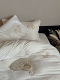 Load image into Gallery viewer, Winter French Romantic Thickened Velvet Milk Fleece Four-piece Flower Embroidered Quilt Cover Fleece Warm Bedding