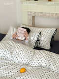 Load image into Gallery viewer, FATASIA Collection Dream Planet [Birds and Meteors] Retro Black and White Polka Dots Cotton Four-piece Cotton Sheet