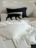 Load image into Gallery viewer, FANTASIA Dream Planet [Shout Island] Black and White Class A Cotton Bed Four-piece Cotton Sheet